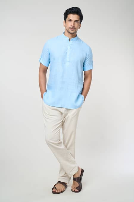 Arihant Rai Sinha Blue Linen Solid Band Collar Short Kurta 