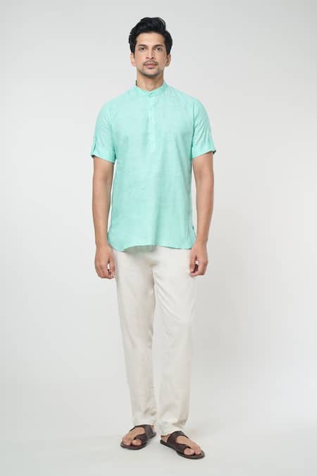 Arihant Rai Sinha Mandarin Collar Linen Kurta 