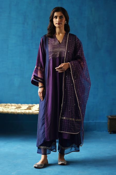 Begum Blue Kurta And Pant Habutai Silk Woven Zari V Neck Jamun Stripe Placement Set 