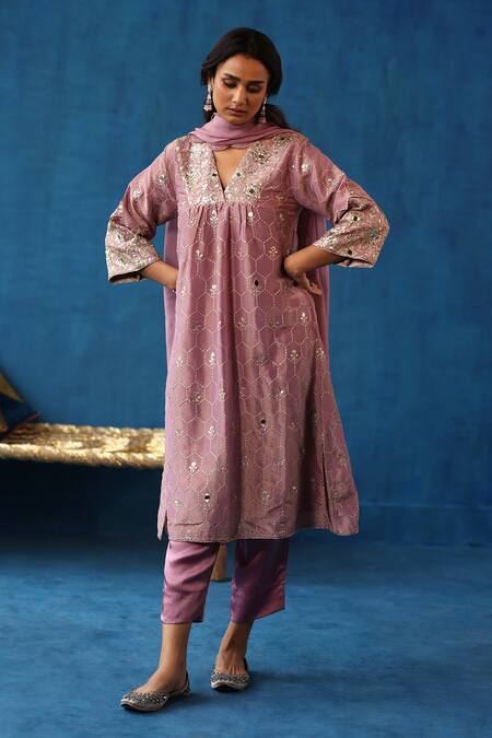 Shop Begum Purple Kurta Silk Embroidery Sequin V Neck Kaanji Set Online at Aza Fashions Shop_Begum_Purple Kurta Silk Embroidery Sequin V Neck Kaanji Set_Online_at_Aza_Fashions