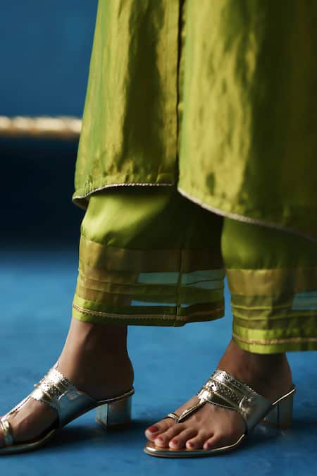 Shop Begum Green Silk, Organza, Modal, Satin Kala Khatta Sleeve Embroidered Kurta Set Online at Aza Fashions Shop_Begum_Green Silk, Organza, Modal, Satin Kala Khatta Sleeve Embroidered Kurta Set _Online_at_Aza_Fashions