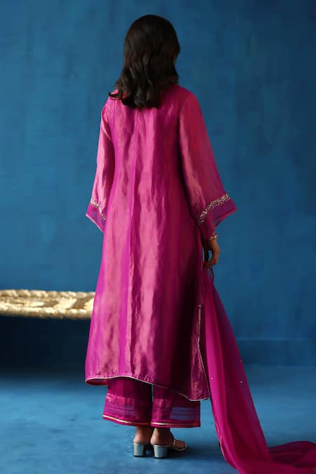 Buy Begum Pink Silk, Organza, Modal, Satin Kala Khatta Sleeve Embroidered Kurta Set Buy_Begum_Pink Silk, Organza, Modal, Satin Kala Khatta Sleeve Embroidered Kurta Set