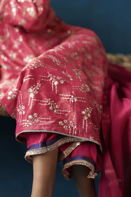 Begum Fuchsia Silk, Modal, Satin, Organza Sequins Aam Panna Embroidered Kurta Set at Aza Fashions Begum_Fuchsia Silk, Modal, Satin, Organza Sequins Aam Panna Embroidered Kurta Set _at_Aza_Fashions