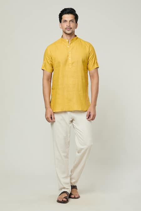 Arihant Rai Sinha Linen Plain Short Kurta 