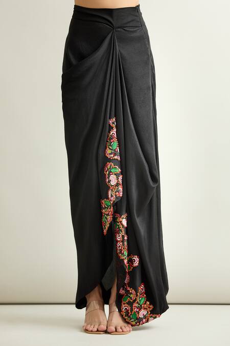 Anamika Khanna Black Chiffon Tassels, Embroidery Round Neck Cape And Draped Skirt Set Online at Aza Fashions Anamika Khanna_Black Chiffon Tassels, Embroidery Round Neck Cape And Draped Skirt Set_Online_at_Aza_Fashions