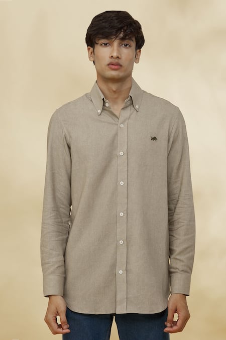 The MeN'S Kompany Grey Twill, Cotton Embroidery Placement Shirt Online at Aza Fashions The MeN'S Kompany_Grey Twill, Cotton Embroidery Placement Shirt _Online_at_Aza_Fashions