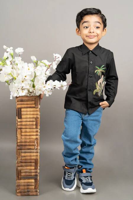 Buy Little Brats Black Cotton Embroidery Cheetah Kardana Shirt Online at Aza Fashions Buy_Little Brats_Black Cotton Embroidery Cheetah Kardana Shirt _Online_at_Aza_Fashions
