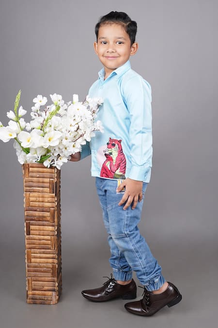 Shop Little Brats Blue Cotton Applique Tiger Embroidered Shirt at Aza Fashions Shop_Little Brats_Blue Cotton Applique Tiger Embroidered Shirt _at_Aza_Fashions