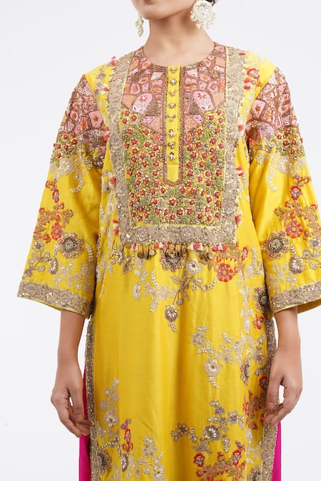 Buy_Debyani + CO_Yellow Cotton Sequins, Beads, Embroidery Round Neck Floral Kurta Set _Online_at_Aza_Fashions