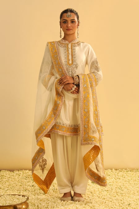 Sheetal Batra Ivory Dupatta Silk Organza Embroidered Gota Collared Amani Kurta Salwar Set 