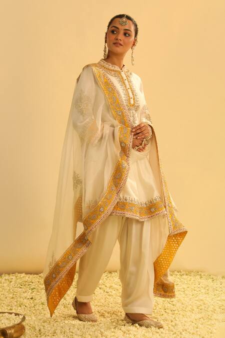 Buy Sheetal Batra Ivory , Organza, Bamboo Gota Patti, Embroidery, Amani Kurta Salwar Set Online at Aza Fashions Buy_Sheetal Batra_Ivory , Organza, Bamboo Gota Patti, Embroidery, Amani Kurta Salwar Set _Online_at_Aza_Fashions