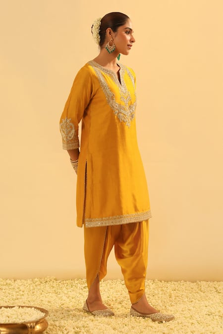 Buy_Sheetal Batra_Ivory Silk, Chanderi, Bamboo Glaze Aashna Embroidered Kurta And Dhoti Pant Set _Online_at_Aza_Fashions