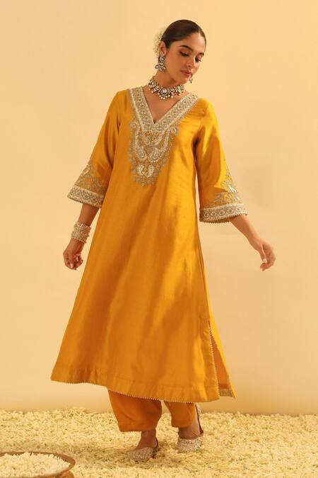Shop_Sheetal Batra_Ivory Silk, Chanderi, Bamboo, Satin Gota Glaze Shazana Kurta And Salwar Set _Online_at_Aza_Fashions