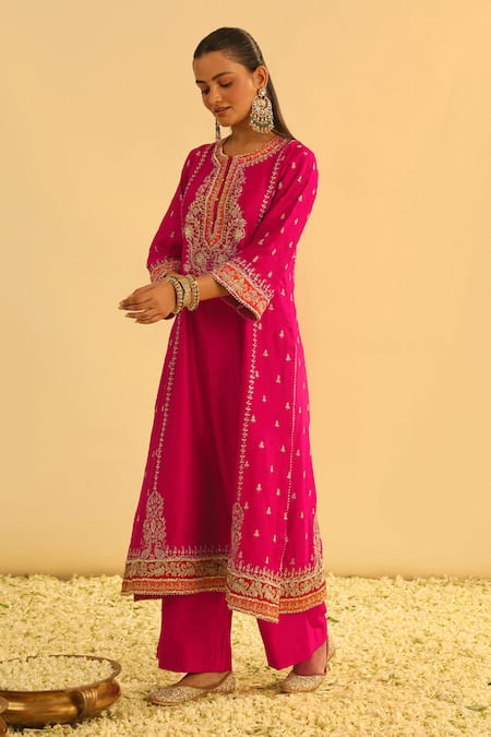 Shop Sheetal Batra Pink , Chanderi, Organza Gota Patti, Mayra Long Kurta Palazzo Set Shop_Sheetal Batra_Pink , Chanderi, Organza Gota Patti, Mayra Long Kurta Palazzo Set