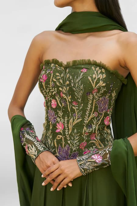 Buy Amrta By Guneet Kondal Green Silk, Viscose, Chiffon Embroidery Floral Hand Corset Dupatta Set Online at Aza Fashions Buy_Amrta By Guneet Kondal_Green Silk, Viscose, Chiffon Embroidery Floral Hand Corset Dupatta Set _Online_at_Aza_Fashions