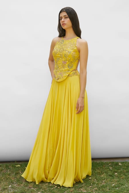Shop Amrta By Guneet Kondal Yellow Silk, Viscose Embroidery Round Neck Floral Hand Lehenga With Blouse at Aza Fashions Shop_Amrta By Guneet Kondal_Yellow Silk, Viscose Embroidery Round Neck Floral Hand Lehenga With Blouse _at_Aza_Fashions