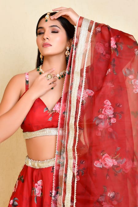 Shop_Bannhi By Priyanka Rathore_Maroon Chanderi Embroidery Plunge Neck Floral Print Lehenga Blouse Set _Online_at_Aza_Fashions
