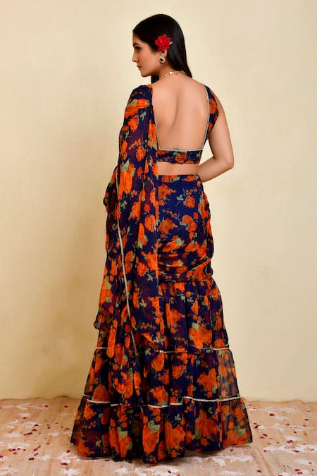 Shop_Bannhi By Priyanka Rathore_Blue Chiffon Embroidery, Lace Plunge Floral Pattern Pre-draped Saree With Blouse _at_Aza_Fashions