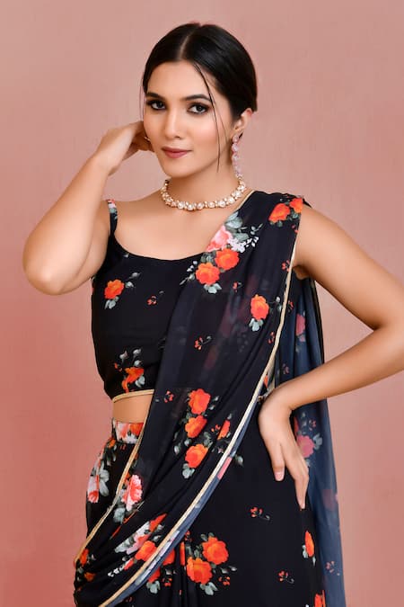 Buy_Bannhi By Priyanka Rathore_Black Georgette Gota Patti Scoop Neck Printed Pre-draped Saree With Blouse _Online_at_Aza_Fashions