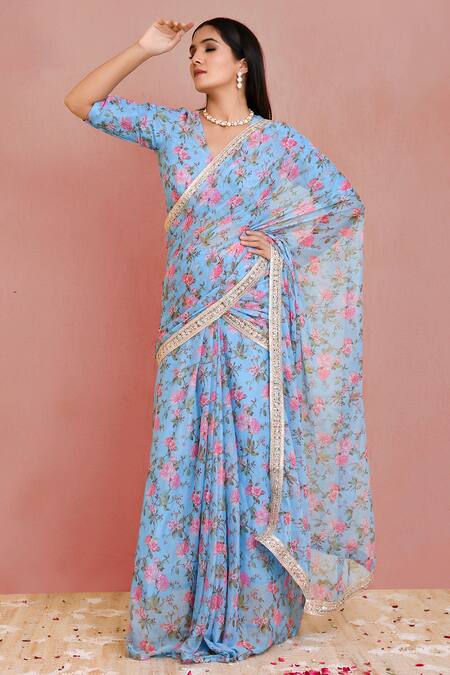 Bannhi By Priyanka Rathore_Blue Georgette Lace V-neck Detailed Pre-draped Saree With Blouse _Online_at_Aza_Fashions