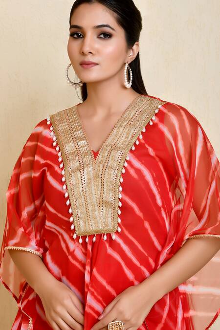 Shop_Bannhi By Priyanka Rathore_Red Georgette Lace V-neck Leheriya Print Kaftan With Pant _Online_at_Aza_Fashions