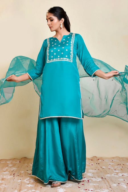 Bannhi By Priyanka Rathore_Blue Silk, Chiffon Embroidery Round Neck Floral Aari Detailed Kurta Sharara Set _Online_at_Aza_Fashions