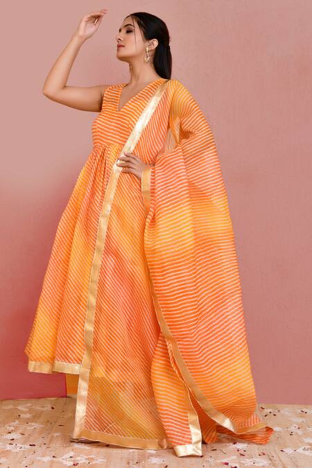 Shop_Bannhi By Priyanka Rathore_Yellow Kota Doria Lace V-neck Leheriya Print Anarkali Set _Online_at_Aza_Fashions