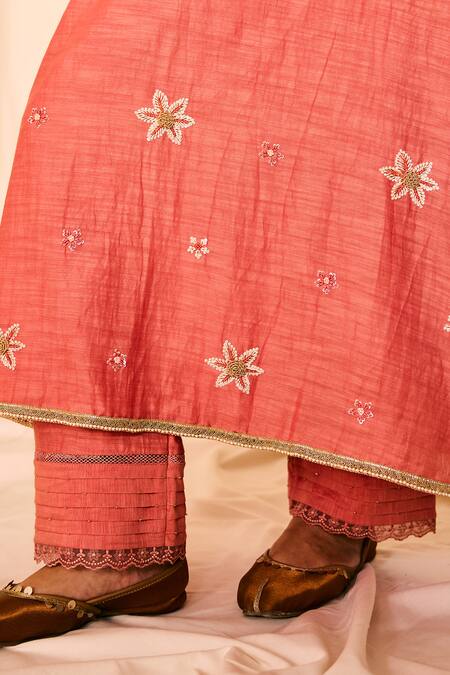 Shop_Leela By A_Pink Chanderi, Cotton Sequins, Embroidery Collared Ambrosia Yoke Kurta Set _Online_at_Aza_Fashions