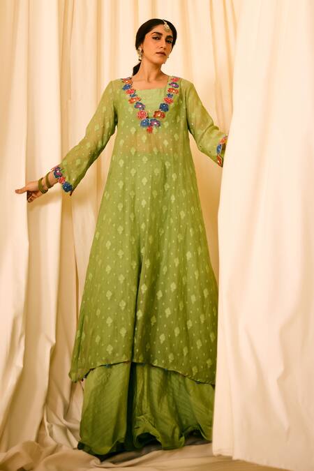 Leela By A Green Jacquard, Cotton Embroidery, Woven Floral Applique Kurta Palazzo Set at Aza Fashions Leela By A_Green Jacquard, Cotton Embroidery, Woven Floral Applique Kurta Palazzo Set _at_Aza_Fashions