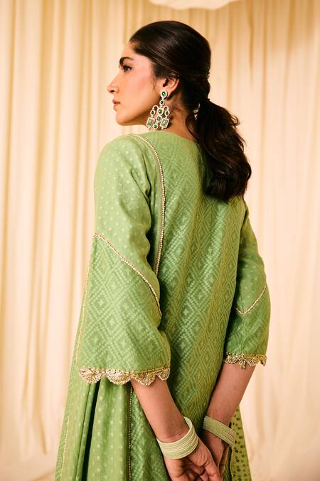 Leela By A Green Jacquard, Cotton, Chiffon Lace, Geometric Woven Kurta Tulip Pant Set at Aza Fashions Leela By A_Green Jacquard, Cotton, Chiffon Lace, Geometric Woven Kurta Tulip Pant Set _at_Aza_Fashions