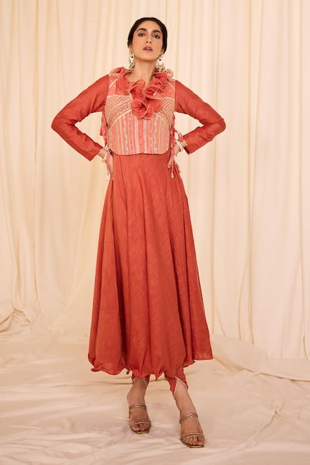 Leela By A Peach Chanderi Slub Threadwork Anarkali Ruffle Solid Set With Embroidered Bib 