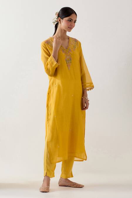 Tatwa Yellow Handloom Chanderi Silk Embroidery Songbird Straight Kurta And Pant Set at Aza Fashions Tatwa_Yellow Handloom Chanderi Silk Embroidery Songbird Straight Kurta And Pant Set _at_Aza_Fashions