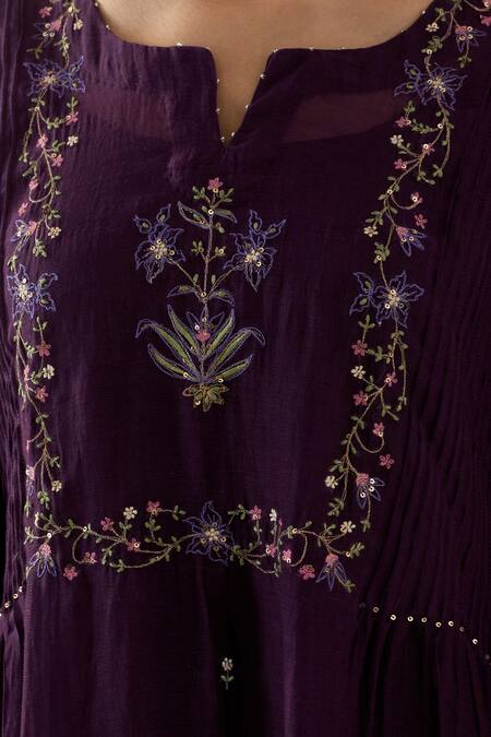 Shop Tatwa Purple Handloom Chanderi Silk Embroidery Mughal Butta Pintuck Kurta And Pant Set Online at Aza Fashions Shop_Tatwa_Purple Handloom Chanderi Silk Embroidery Mughal Butta Pintuck Kurta And Pant Set _Online_at_Aza_Fashions