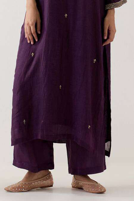 Buy Tatwa Purple Silk Organza Embroidered Sequins Stardust Zardosi Yoke Kurta With Pant Online at Aza Fashions Buy_Tatwa_Purple Silk Organza Embroidered Sequins Stardust Zardosi Yoke Kurta With Pant _Online_at_Aza_Fashions