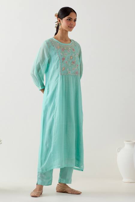 Buy_Tatwa_Blue Silk Organza Embroidery Resham Round Floral Kurta And Pant Set _Online_at_Aza_Fashions