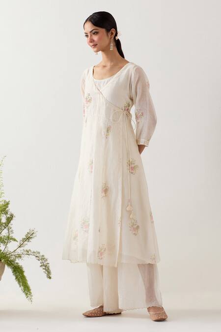 Buy Tatwa White Handloom Chanderi Silk Print Floral Round Block Angarkha And Pant Set Online at Aza Fashions Buy_Tatwa_White Handloom Chanderi Silk Print Floral Round Block Angarkha And Pant Set _Online_at_Aza_Fashions