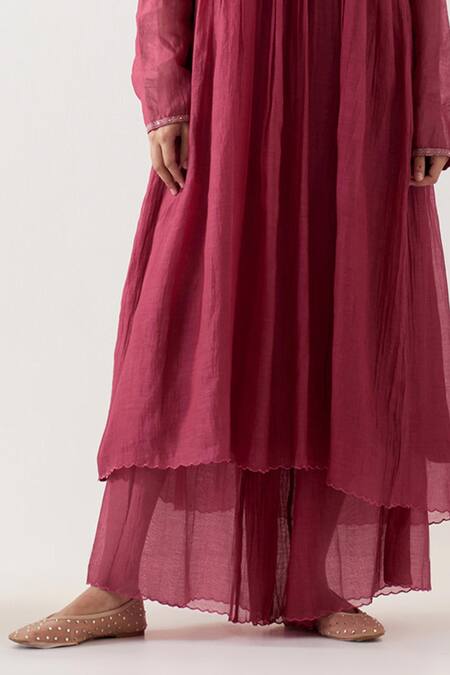 Shop Tatwa Pink Organza, Muslin, Embroidery V-neck Midnight Anarkali Sharara Set Online at Aza Fashions Shop_Tatwa_Pink Organza, Muslin, Embroidery V-neck Midnight Anarkali Sharara Set _Online_at_Aza_Fashions