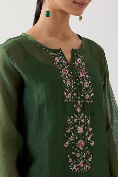 Tatwa_Green Organza, Muslin, Embroidery Split V-neck Resham Kurta Pant Set _at_Aza_Fashions