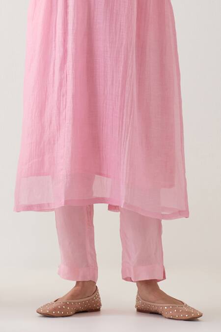 Tatwa_Pink Handloom Cotton, Muslin Embroidery Round Neck Gathered Camellia Kurta Set _Online_at_Aza_Fashions