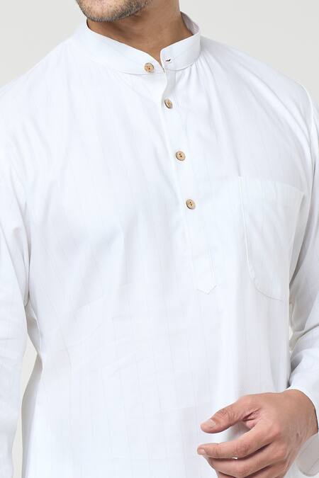 Rng Safawala_Off White Cotton Stripe Print Kurta Set _at_Aza_Fashions