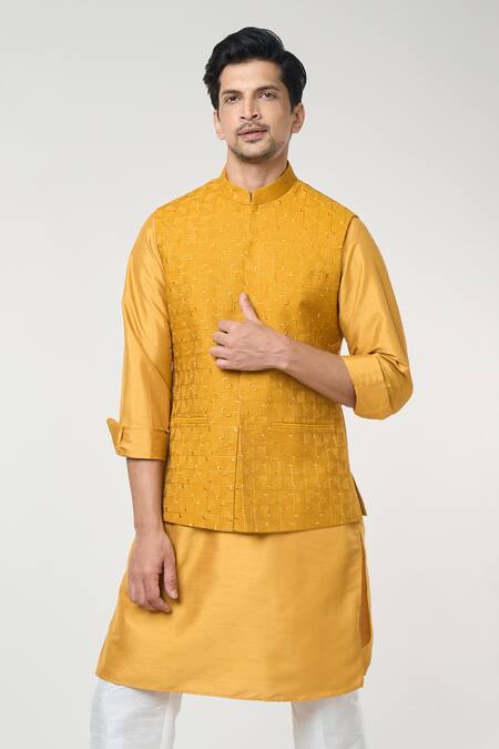 Buy Rng Safawala Yellow Silk, Cotton Embroidery Mustard Thread Bundi And Kurta Set Online at Aza Fashions Buy_Rng Safawala_Yellow Silk, Cotton Embroidery Mustard Thread Bundi And Kurta Set _Online_at_Aza_Fashions