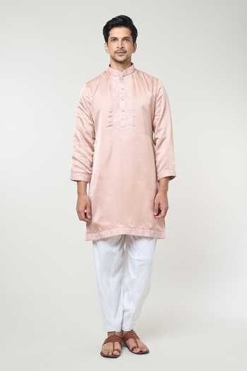 Rng Safawala Pink , Satin Sequins, Embroidery Floral Kurta Set Online at Aza Fashions Rng Safawala_Pink , Satin Sequins, Embroidery Floral Kurta Set _Online_at_Aza_Fashions