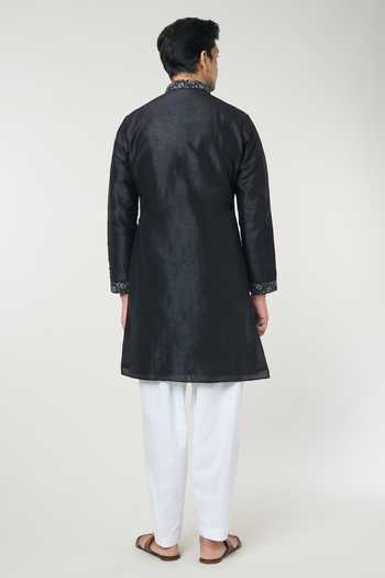 Shop Rng Safawala Black , Satin Sequins, Embroidery Kurta Set at Aza Fashions Shop_Rng Safawala_Black , Satin Sequins, Embroidery Kurta Set _at_Aza_Fashions