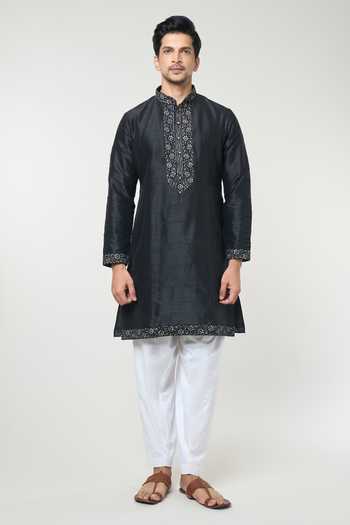Buy Rng Safawala Black , Satin Sequins, Embroidery Kurta Set Online at Aza Fashions Buy_Rng Safawala_Black , Satin Sequins, Embroidery Kurta Set _Online_at_Aza_Fashions