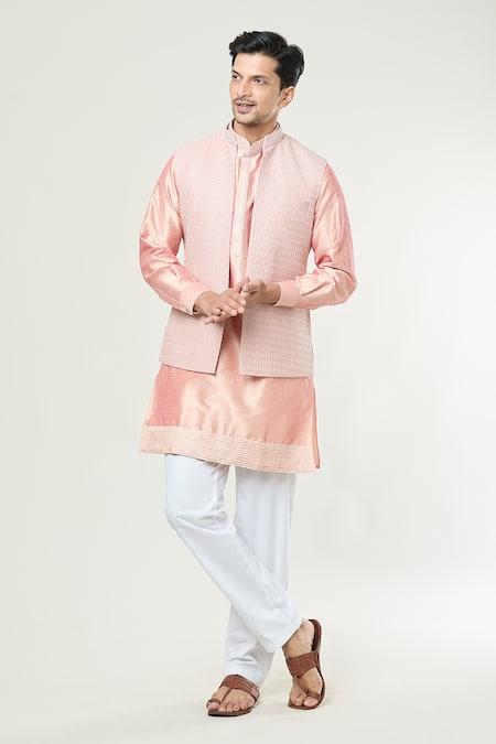 RNG Safawala Thread Work Bundi & Kurta Set 