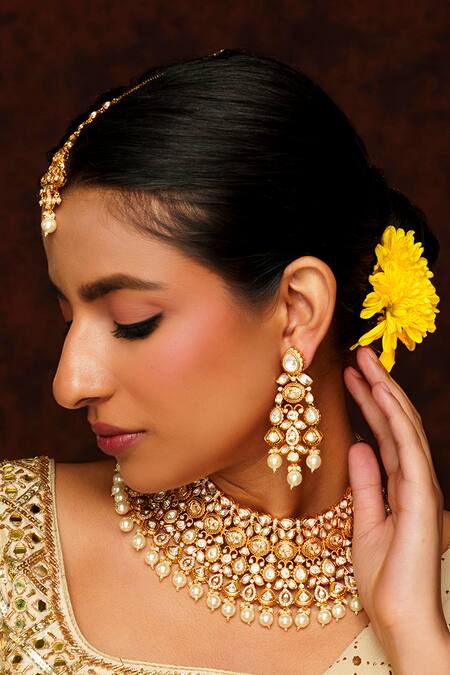 Zevar By Geeta Gold Plated Pearls, Piping Ferna Shine Kundan Polki Embellished Necklace Set Online at Aza Fashions Zevar By Geeta_Gold Plated Pearls, Piping Ferna Shine Kundan Polki Embellished Necklace Set _Online_at_Aza_Fashions