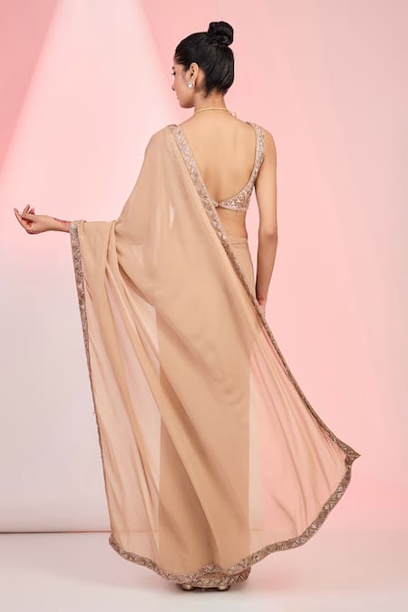 Shop Meenagurnam Brown Blouse Net Embellished Sequin Plunge Hem Saree With at Aza Fashions Shop_Meenagurnam_Brown Blouse Net Embellished Sequin Plunge Hem Saree With _at_Aza_Fashions