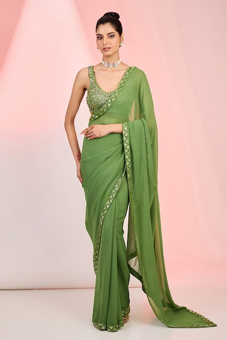 MeenaGurnam Green Blouse Net Embellished Sequin Plunge Cutdana Saree With 