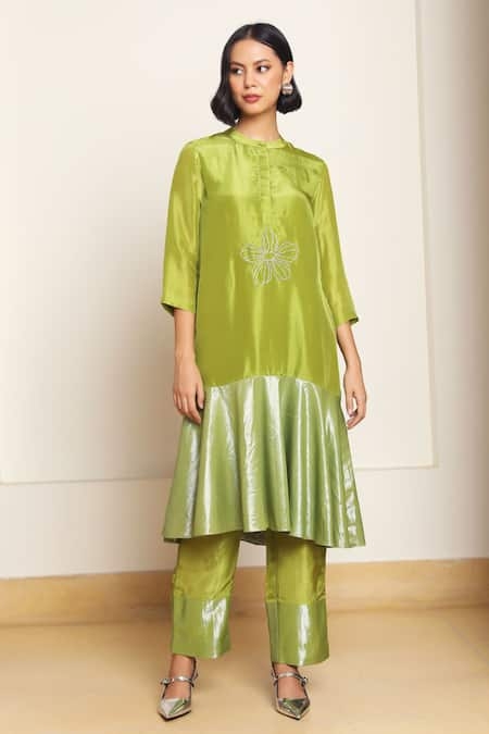 Kanelle Lila Embroidered Patch Front Tunic With Pant 