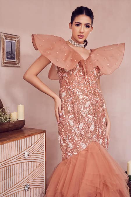 Swish By Dolcy And Simran Rose Gold Organza, Net, Linen Pearls, Sequins Dazzling Ruffle Detailed Gown Online at Aza Fashions Swish By Dolcy And Simran_Rose Gold Organza, Net, Linen Pearls, Sequins Dazzling Ruffle Detailed Gown _Online_at_Aza_Fashions